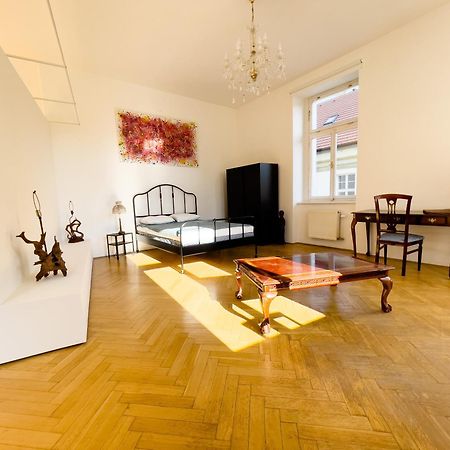 Center Of Prague Apartment 369 Luaran gambar