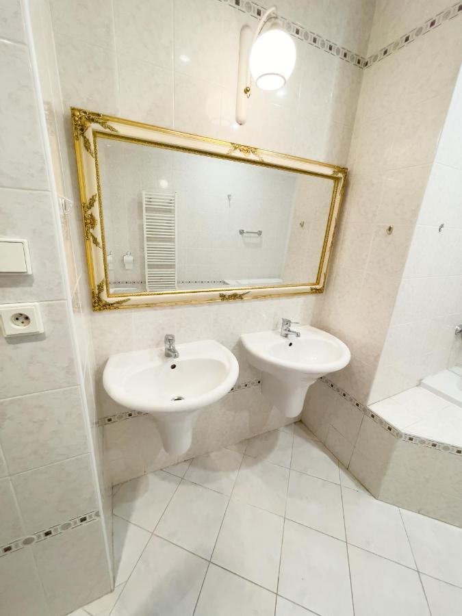Center Of Prague Apartment 369 Luaran gambar