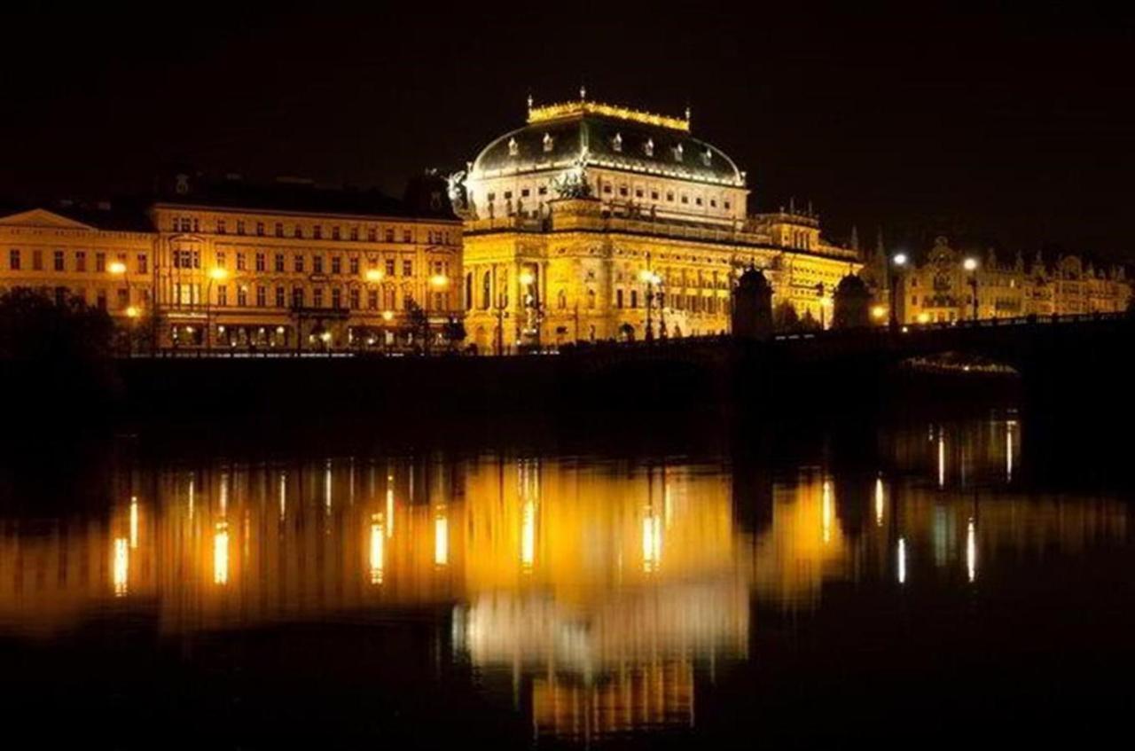 Center Of Prague Apartment 369 Luaran gambar
